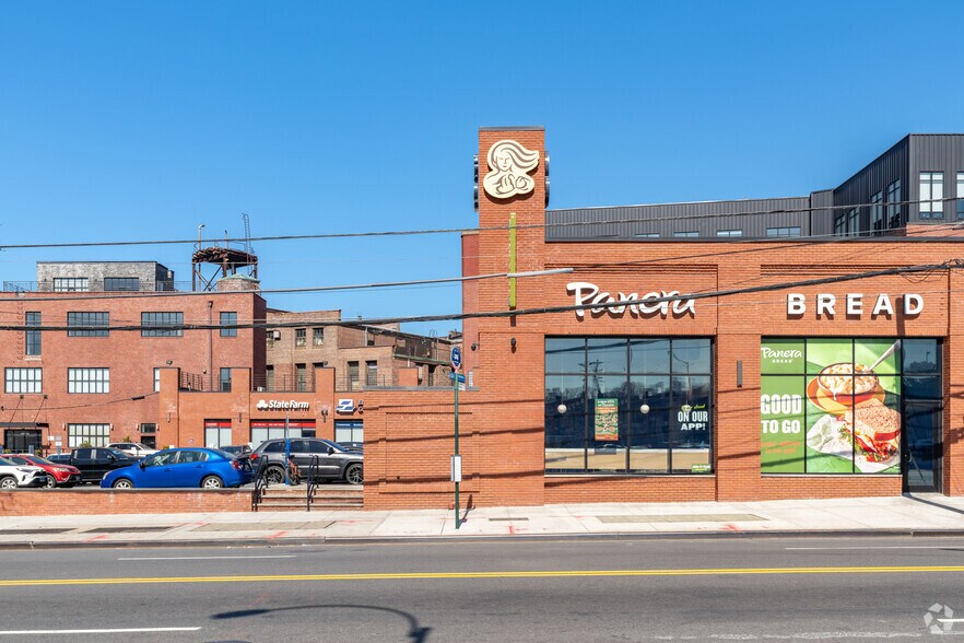 More Photos Of 50-05 Metropolitan Ave, Ridgewood Office For Lease