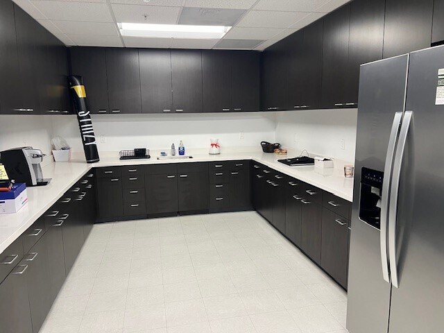 More Photos Of 5135-5141 Port Chicago Hwy, Concord Flex For Sale