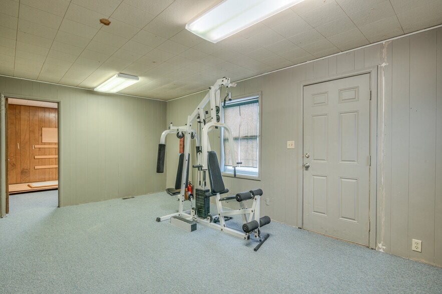 More Photos Of 502 NE Revere Ave, Bend Specialty For Sale