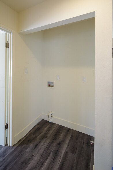 More Photos Of 1140 E 22nd St, Oakland Apartments For Sale