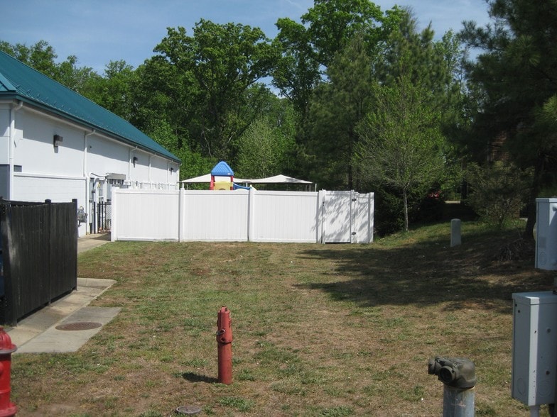 More Photos Of 4551-4555 Empire Ct, Fredericksburg Unknown For Lease