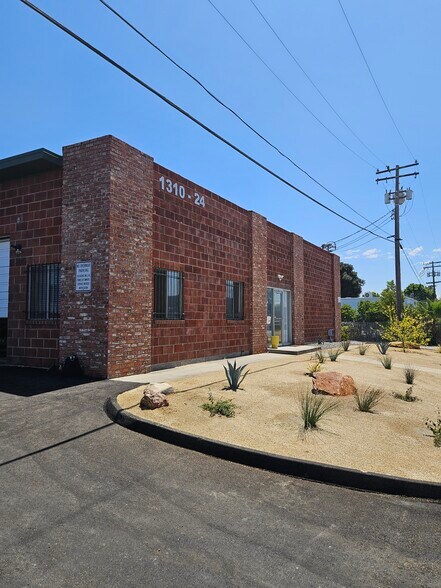 More Photos Of 1310-1344 Industrial Ave, Escondido Warehouse For Lease