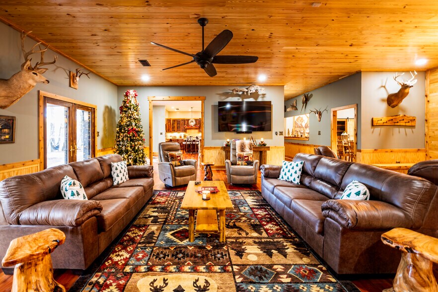 More Photos Of 60 Spradley Rd, Eclectic Specialty For Sale