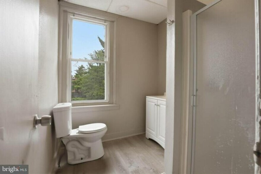 More Photos Of 233 W Chestnut St, Lancaster Apartments For Sale