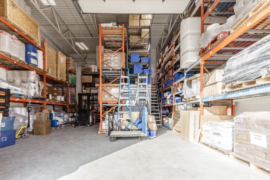More Photos Of 4116 64 Av SE, Calgary Industrial For Sale