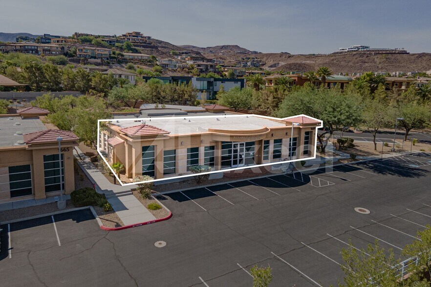 Primary Photo Of 1669 W Horizon Ridge Pky, Henderson Office For Sale