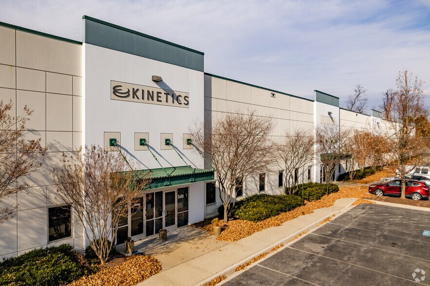 More Photos Of 4780 Winchester Blvd, Frederick Warehouse For Lease