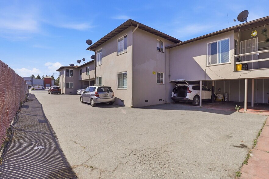 More Photos Of 128 Roosevelt Ave, Redwood City Apartments For Sale