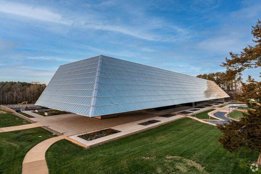 More Photos Of 1830 Fordham Blvd, Chapel Hill Office For Lease