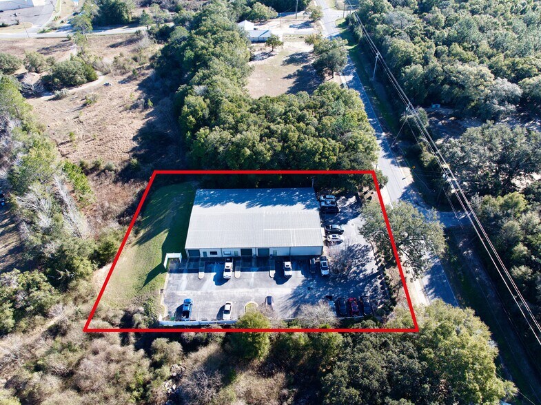 More Photos Of 6148 Old Bagdad Hwy, Milton Storefront Retail Office For Sale
