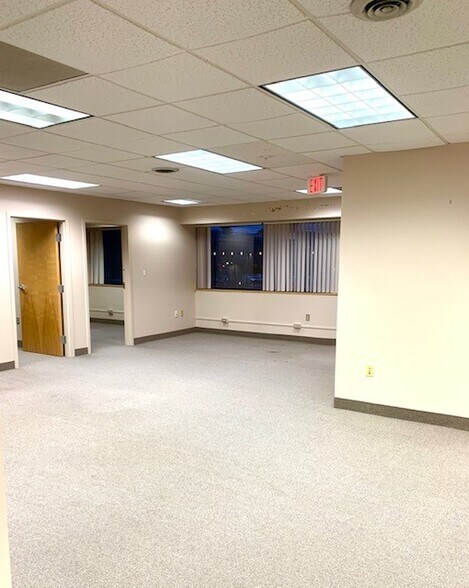 More Photos Of 495 Old Connecticut Path, Framingham Office For Sale