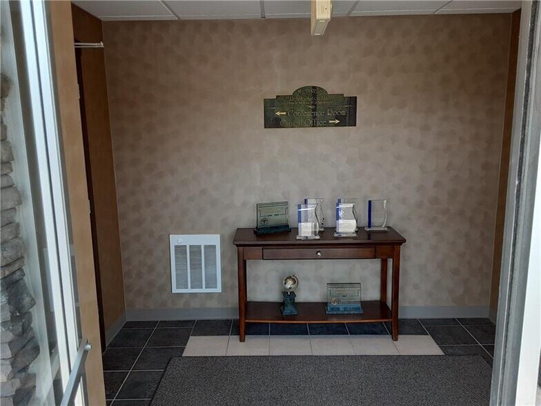 More Photos Of 5620 William Penn Hwy, Export Freestanding For Lease