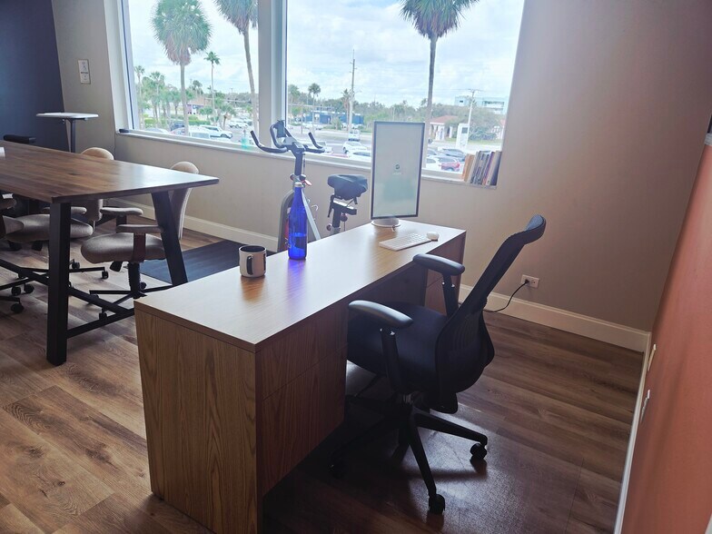 More Photos Of 1980 N Atlantic Ave, Cocoa Beach Medical For Lease