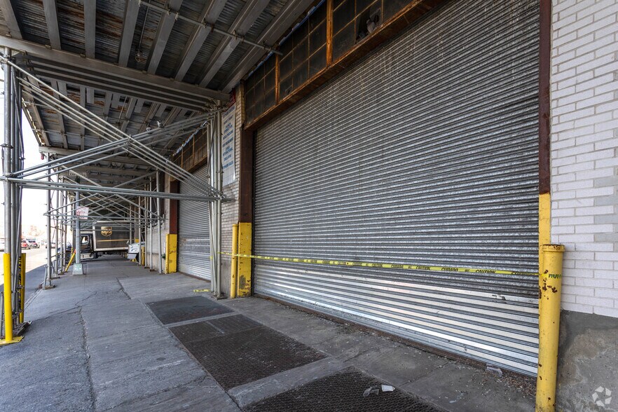 More Photos Of 184-10-184-60 Jamaica Ave, Jamaica Manufacturing For Lease