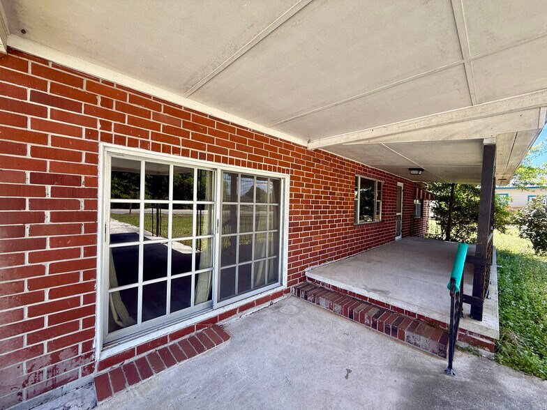 More Photos Of 86050 Pages Dairy Rd, Yulee Office For Lease