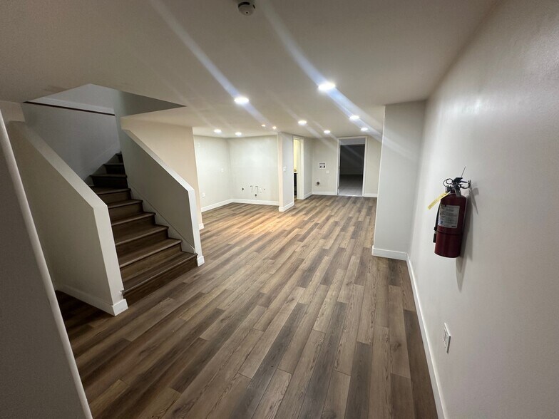 More Photos Of 760 S Boyle Ave, Los Angeles Storefront For Sale