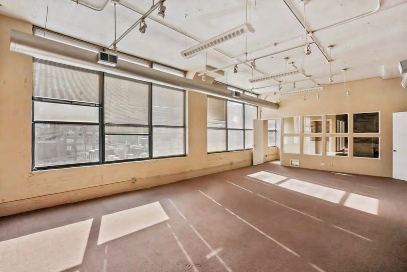 More Photos Of 222 W Ontario St, Chicago Loft Creative Space For Sale