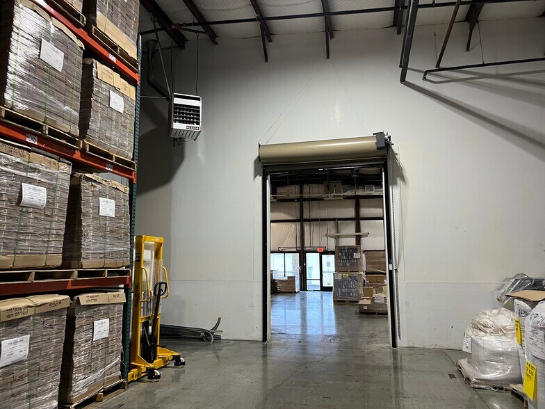 More Photos Of 688 Tolman Creek Rd, Ashland Refrigeration Cold Storage For Lease