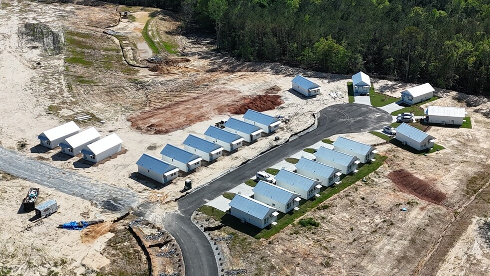 More Photos Of 20 Massey Dr, Phenix City Apartments For Sale