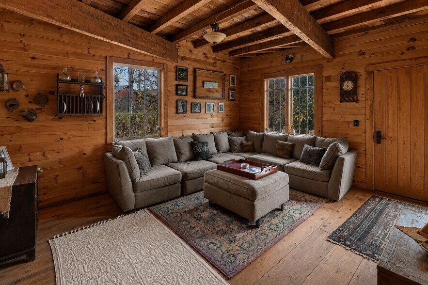 More Photos Of 304 Sutherland Rd, East Meredith Lodge Meeting Hall For Sale