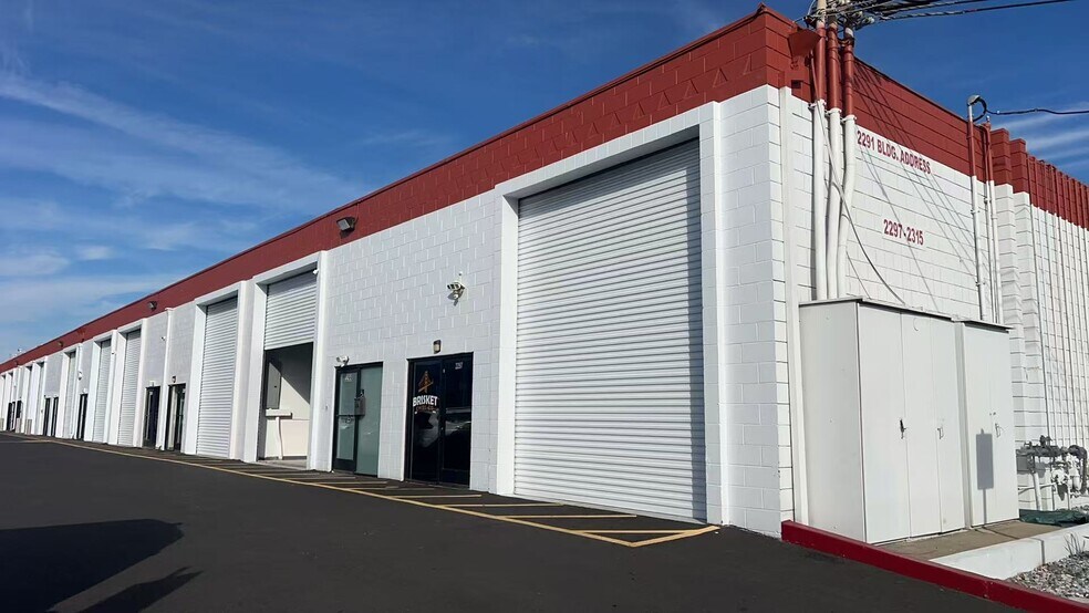 More Photos Of 2297-2317 American Ave, Hayward Warehouse For Sale