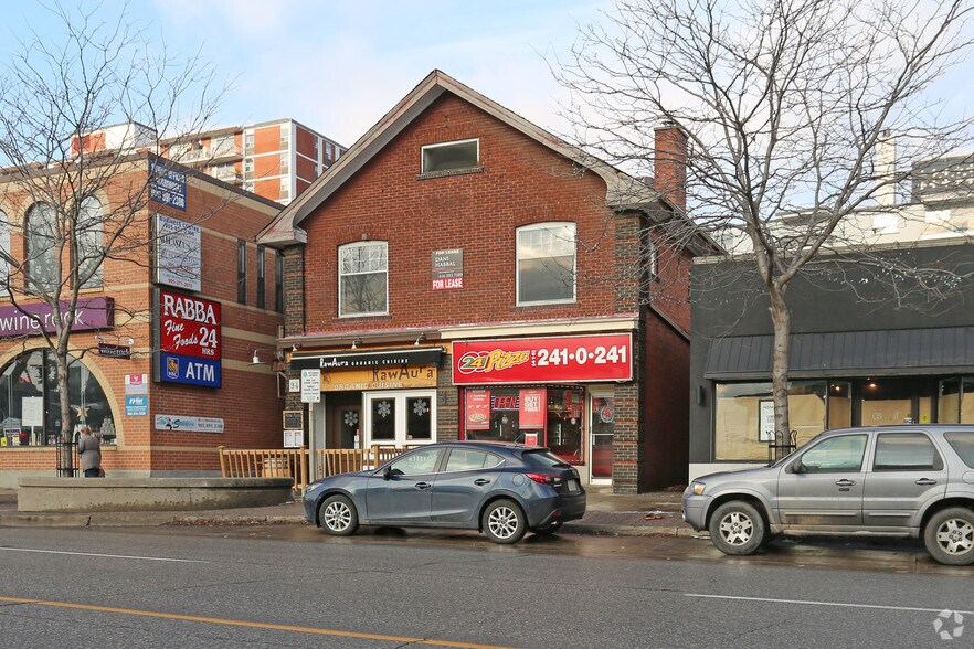 Primary Photo Of 94 Lakeshore Rd E, Mississauga Storefront Retail Office For Lease