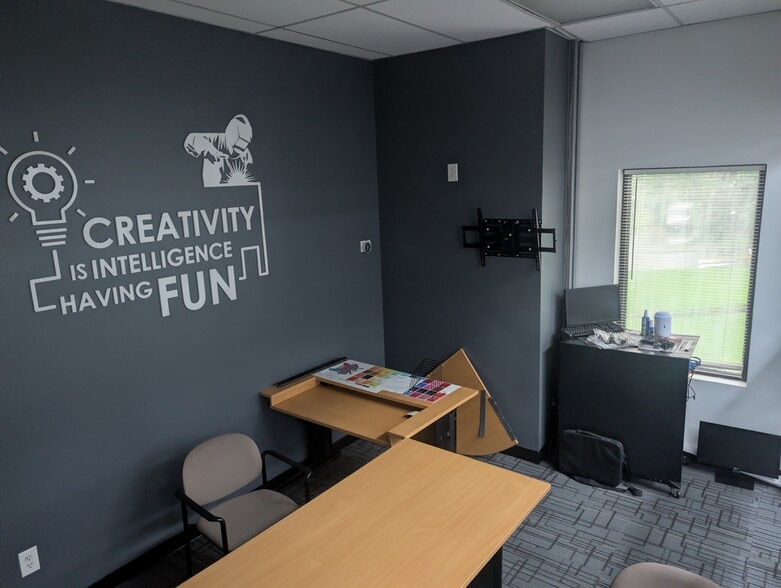 More Photos Of 6334 Buford Hwy, Norcross Office For Sale