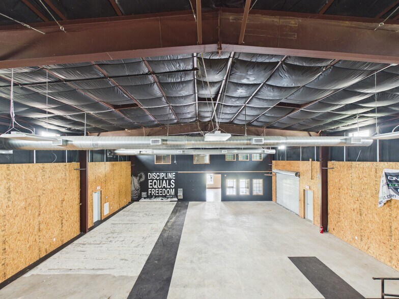 More Photos Of 431 S 17th St, West Columbia Warehouse For Sale