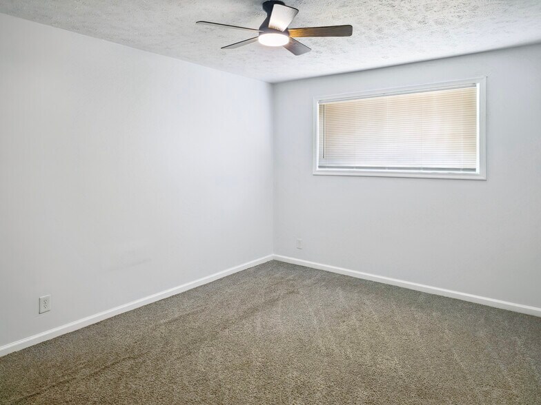 More Photos Of 7301 Corby St, Omaha Apartments For Sale