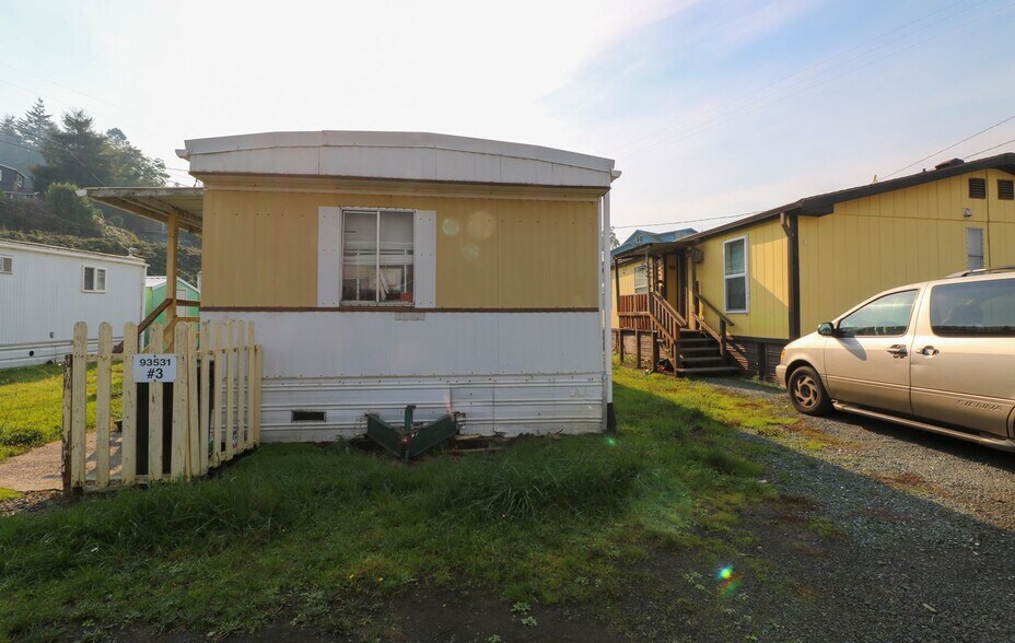 More Photos Of 93531 Coal Bank Ln, Coos Bay Manufactured Housing Mobile Home Park For Sale