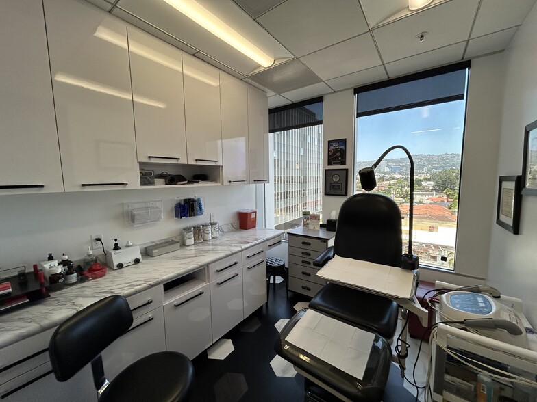 More Photos Of 9100 Wilshire Blvd, Beverly Hills Office For Lease