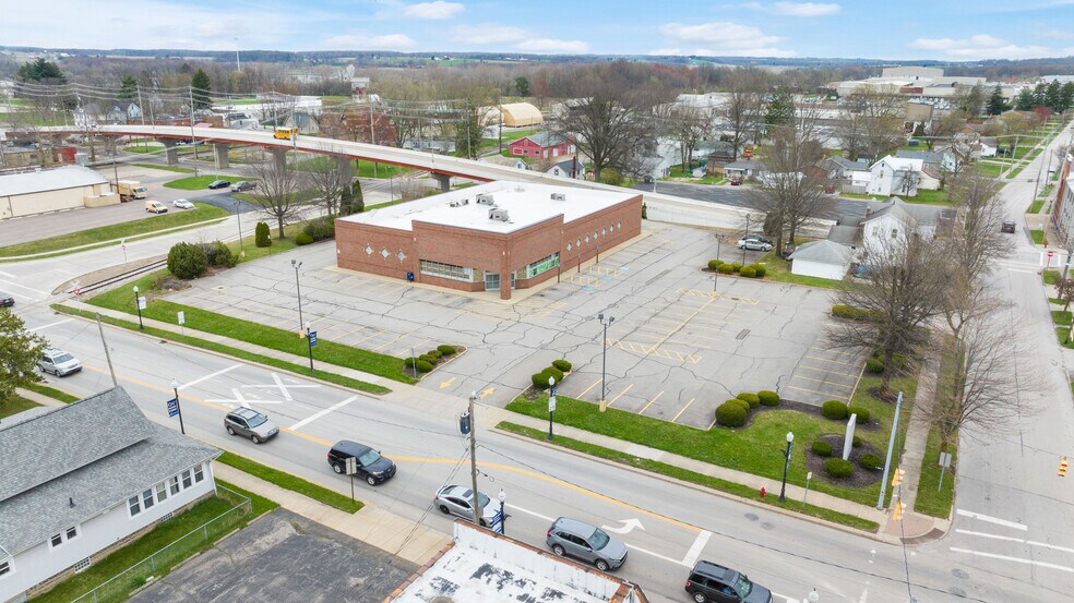 More Photos Of 222 S Main St, Orrville Drugstore For Sale