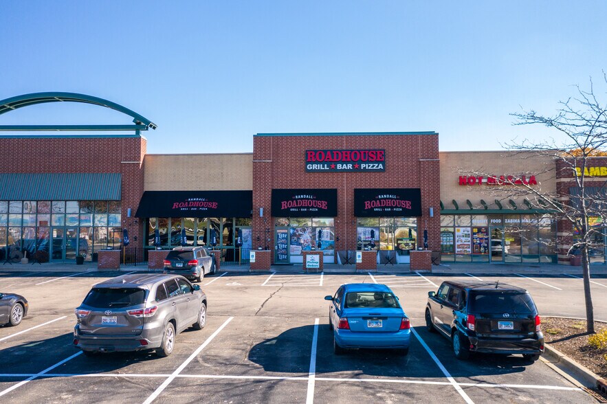 More Photos Of 2255-2283 Randall Rd, Carpentersville Storefront Retail Office For Lease