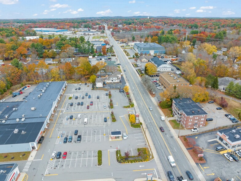 More Photos Of 49 Main St, North Reading Storefront Retail Office For Sale