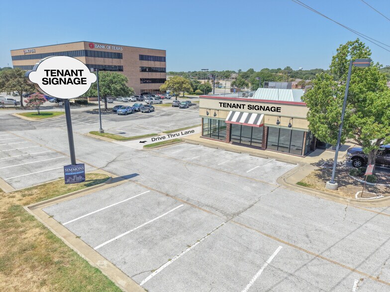 More Photos Of 494 Grapevine Hwy, Hurst General Retail For Sale
