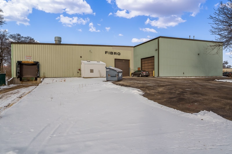 More Photos Of 139 Harrison Ave, Rockford Warehouse For Sale