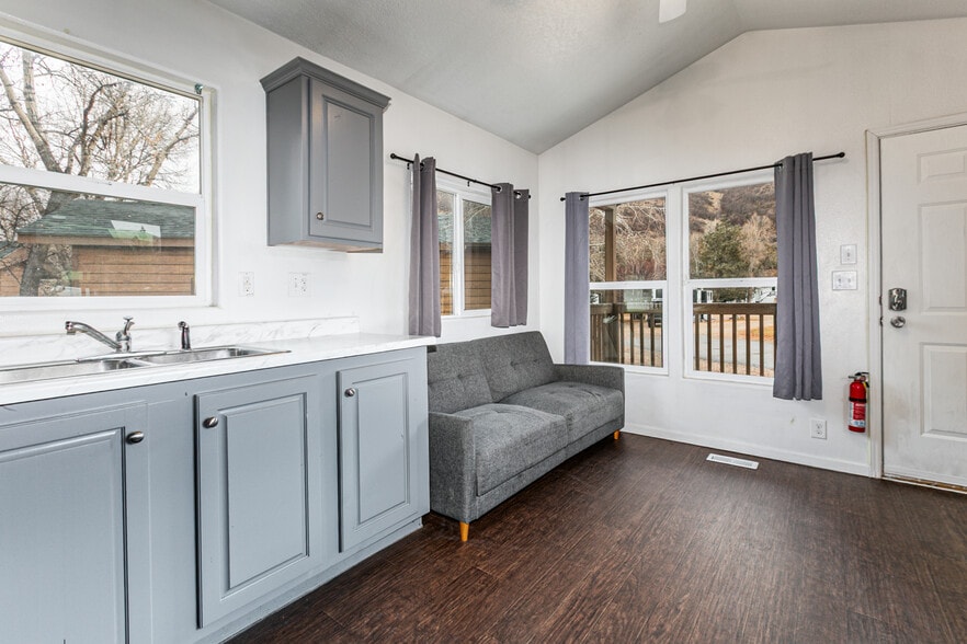 More Photos Of 5175 E Highway 35, Kamas Trailer Camper Park For Sale