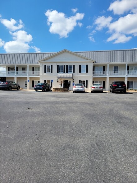 Primary Photo Of 1100 Turner Rd, Cumming Office Residential For Lease