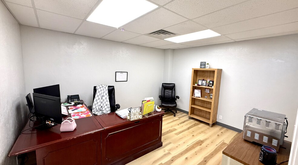 More Photos Of 5508 S FM 1788, Midland Warehouse For Lease