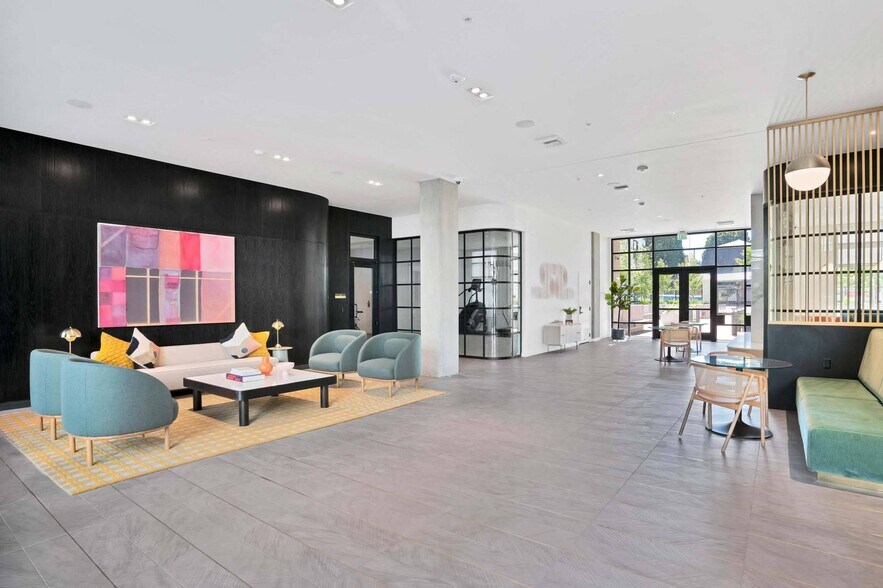 More Photos Of 518 NE 20th Ave, Portland Apartments For Lease