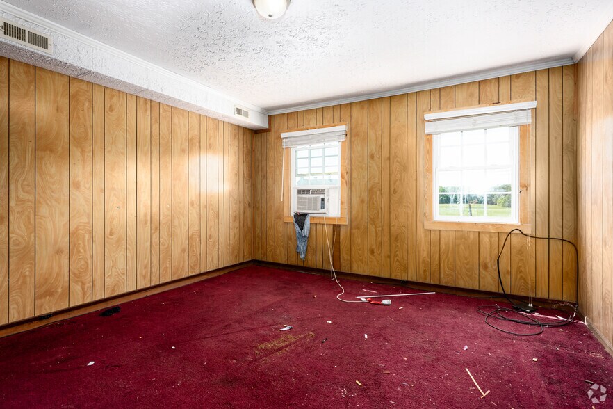 More Photos Of 9597 US Highway 29 Business, Ruffin Storefront Retail Residential For Sale
