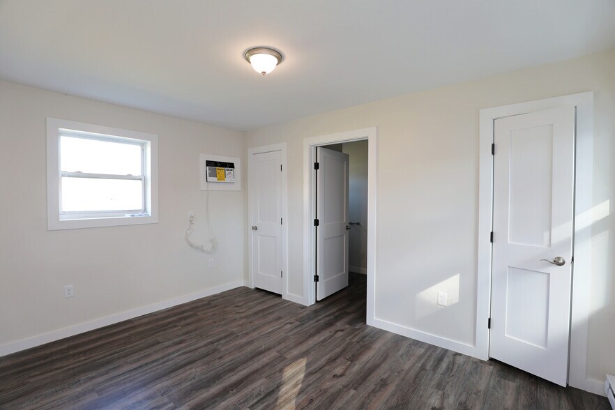 More Photos Of 14311 Route 9W, Ravena Apartments For Sale
