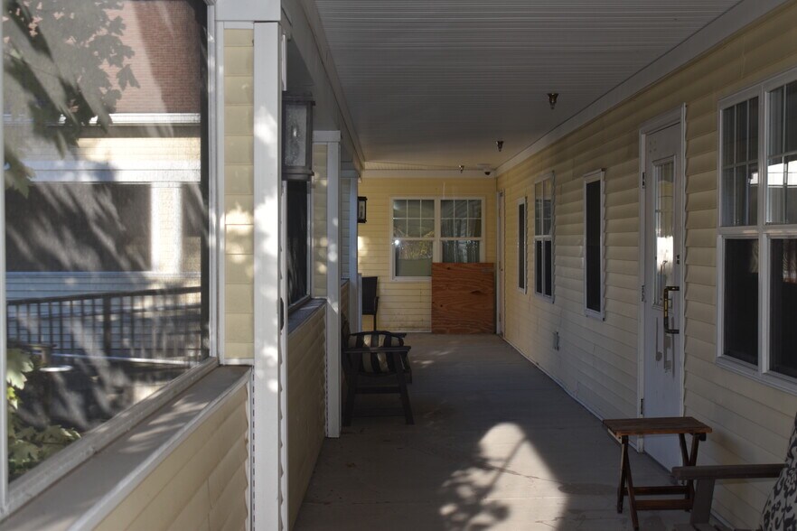 More Photos Of 111 Maple St, Buffalo Rehabilitation Center For Sale
