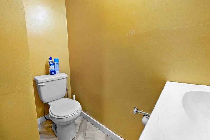 More Photos Of 537 2nd St, Havre Hotel For Sale