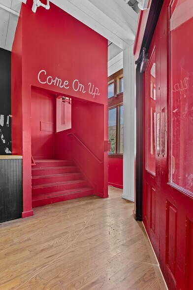 More Photos Of 332 E 1st St, Tulsa Restaurant For Lease