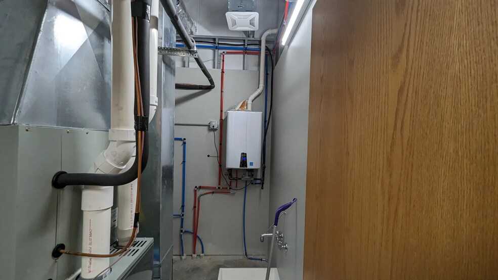 More Photos Of 605 Greenway Ct, Reedsburg Industrial For Sale