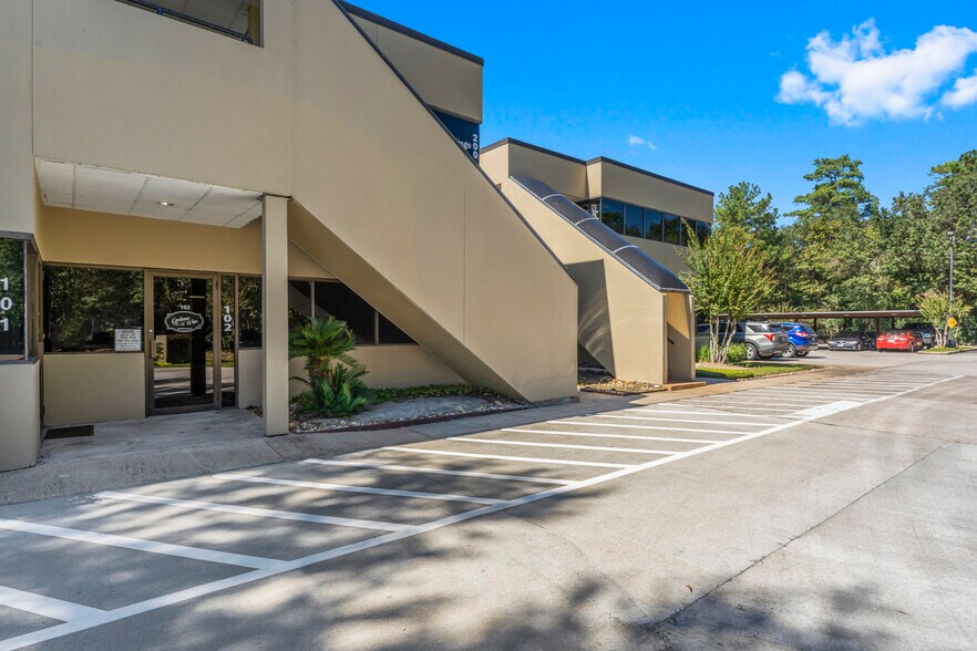More Photos Of 1776 Woodstead Ct, The Woodlands Office For Sale