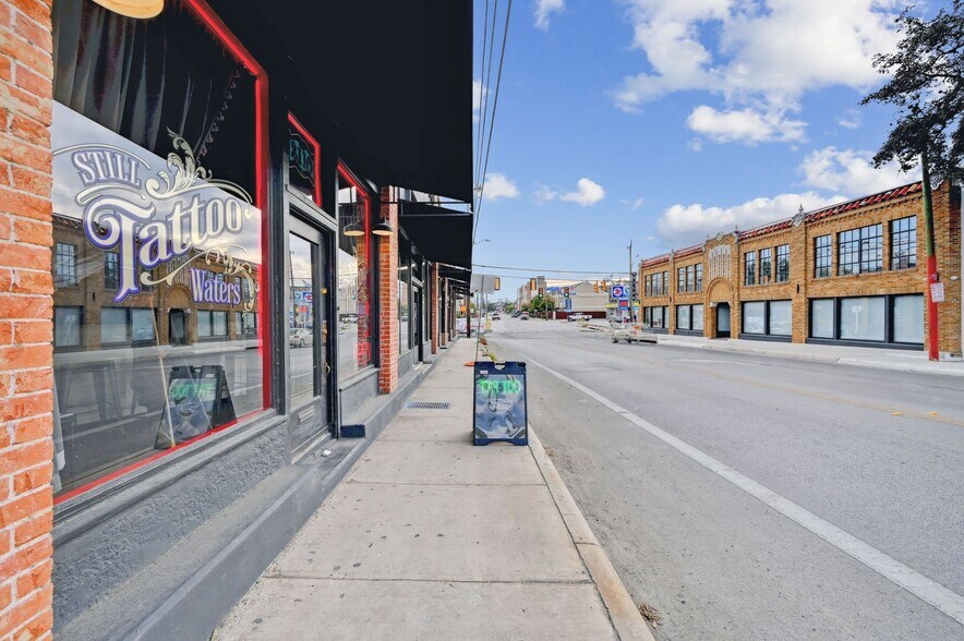 More Photos Of 2100-2110 McCullough Ave, San Antonio Storefront For Sale