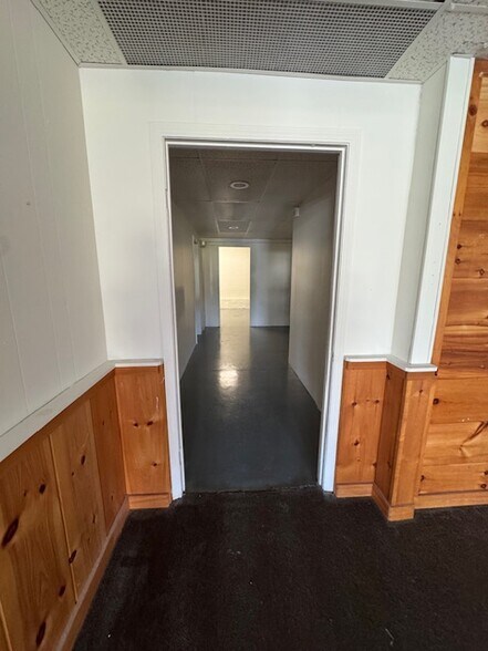 More Photos Of 329-339 Us-123-byp, Seneca Unknown For Lease