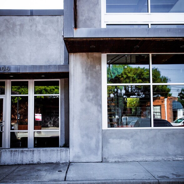 More Photos Of 4000 East Side Ave, Dallas Loft Creative Space For Lease